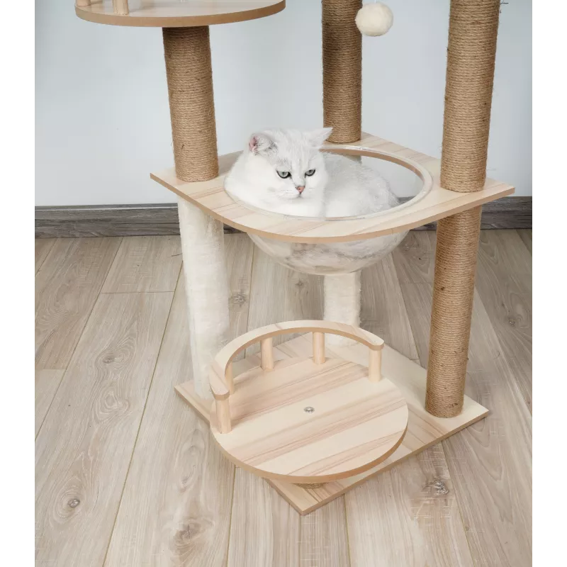 Solid wood cat tree - For active, playful cats