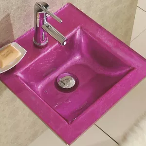 Lavabo verre rose et ensemble de salle de bain Bubble