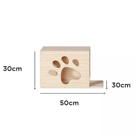 Katträd i massivt trä - elegant design för lek och avkoppling